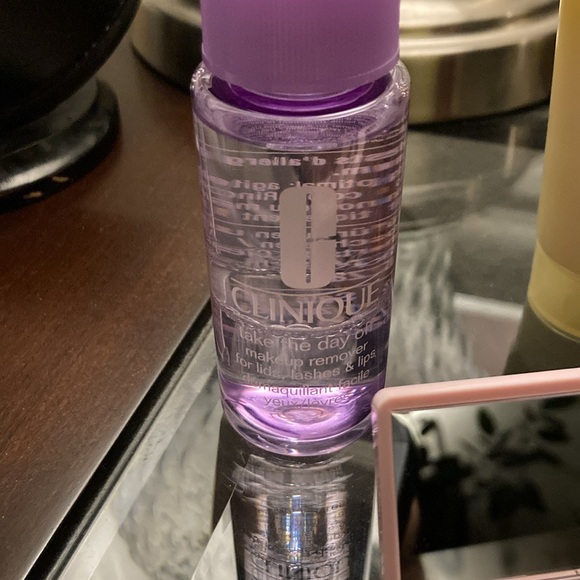 New! Never used Clinique makeup, moisturizer, and eye make up remover. - Picture 3 of 16